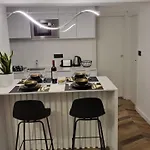 Apartament Beautiful Apartment,amazing View,parking!