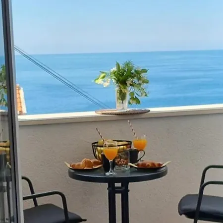 Beautiful Apartment,amazing View,parking! 杜布罗夫尼克